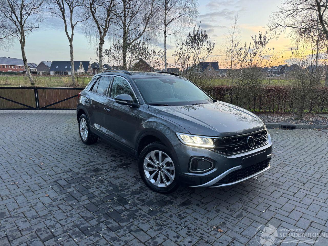 Volkswagen T-Roc Volkswagen T-Roc 1.5 TSI DSG Camera 2025