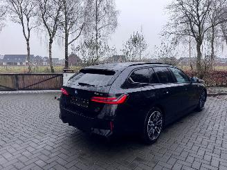 BMW 5-serie BMW 530e 5 Touring M Sport Panorama HUD Leder 2025 ! picture 2