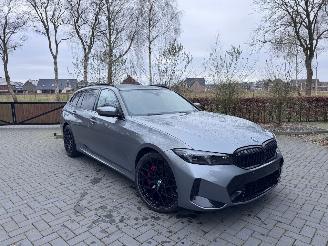 Damaged car BMW 3-serie 330 3 Touring 330 e xDrive M Sport 2025 Trekhaak Leer VOL! 2025/2