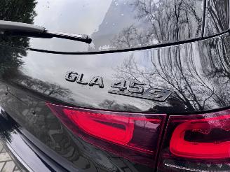 Mercedes GLA Mercedes-Benz GLA 45S AMG Panorama Schaalstoelen Ambiance VOL! picture 40