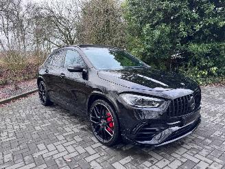 Mercedes GLA Mercedes-Benz GLA 45S AMG Panorama Schaalstoelen Ambiance VOL! picture 3