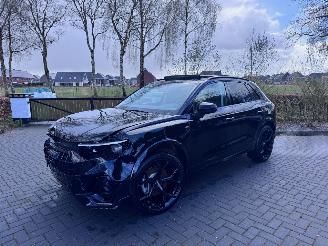 krockskadad bil auto Audi Q3 Audi Q3 40 TFSI Quattro S line PANO Camera SONOS VOL! 2025/2