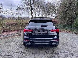 Audi Q3 Audi Q3 40 TFSI Quattro S line PANO Camera SONOS VOL! picture 3