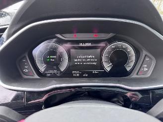 Audi Q3 Audi Q3 Sportback 45 TFSI e S line PANO Leder Camera Trekhaak VOL picture 31
