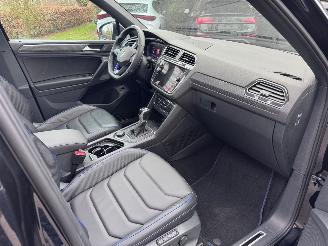 Volkswagen Tiguan Tiguan R 4Motion Panorama Akrapovic Leerr Trekhaak VOL! picture 15