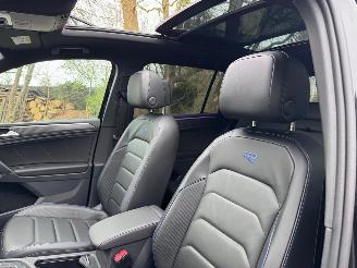 Volkswagen Tiguan Tiguan R 4Motion Panorama Akrapovic Leerr Trekhaak VOL! picture 5