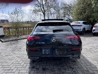 Mercedes Cla-klasse CLA Shooting Brake CLA 180 AMG Line Edition PANO VOL picture 8