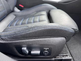 BMW 3-serie 330e Limousine M Sport PANO Camera Harman&Kardon VOL!! picture 18