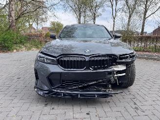 BMW 3-serie 330e Limousine M Sport PANO Camera Harman&Kardon VOL!! picture 11
