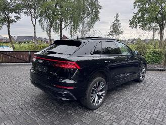 Voiture accidenté Audi Q8 Q8 60 TFSI e Quattro S-Line PANORAMA Luchtvering Trekhaak Leer HUD B&O VOL!! 2023/9
