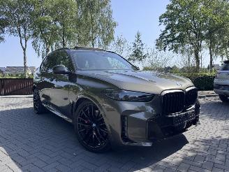 Schadeauto BMW X5 X5 50e xDrive M Sport PANO LUCHTVERING 360 LEDER MATRIX HUD VOL VOL 2024/1