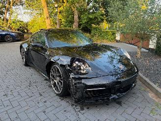 Porsche 911 Porsche 911 Carrera 4 S Sport Chrono PANORAMA Leder VOL! picture 21