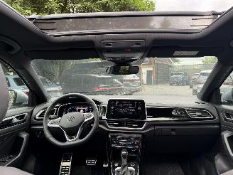 Volkswagen T-Roc T-Roc R-Line 1.5 TSI DSG PANORAMA Trekhaak Camera VOL picture 3