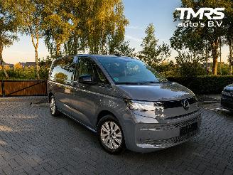 Unfallwagen Volkswagen Transporter T7 Multivan BULLI Hybride Trekhaak Camera 7pers VOL! 2024/4