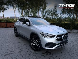 uszkodzony samochody osobowe Mercedes GLA GLA 250 e PANORAMA AHK Ambiance ACC Leder VOLL 2021/7