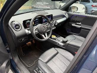 Mercedes EQB EQB 250+ AMG  7 Persoons PANORAMA Ambiance Camera ! picture 5