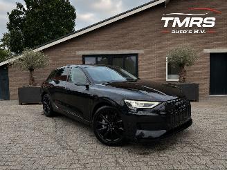 Unfallwagen Audi E-tron E-tron 55 Quattro S-Line Virtual Mirrors Trekhaak Camera Leer  VOL 2019/7