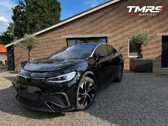 uszkodzony samochody osobowe Volkswagen ID.5 VW ID.5 Pro 210 kW PANORAMA HUD Harman&Kardon Trekhaak VOLL 2024/7