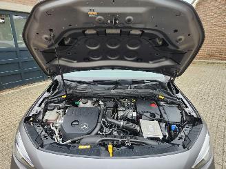 Mercedes GLA GLA 250 e AMG Frozen Grey PANORAMA Ambiance VOLL picture 12