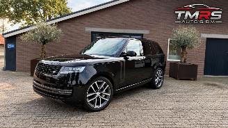 Vaurioauto  passenger cars Land Rover Range Rover LAND ROVER Range Rover P460 HSE Hybrid PANORAMA AHK LUFT VOLL 2024/8