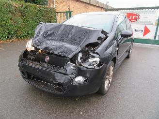 uszkodzony Fiat Punto 