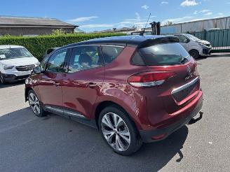 krockskadad bil auto Renault Scenic  2018/3