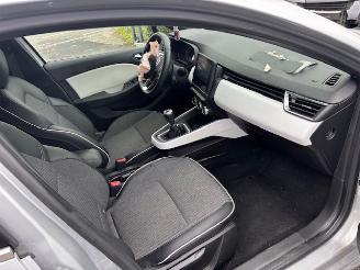 Renault Clio  picture 8