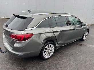 Opel Astra  picture 3