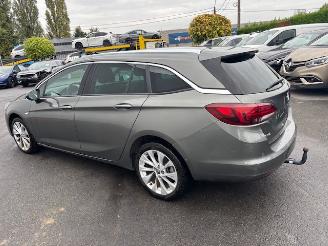 Opel Astra  picture 2