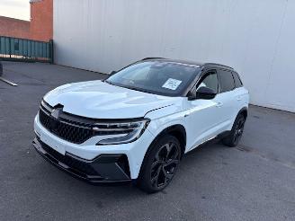 skadebil auto Renault Austral ALPINE HYBRID 200PK 2023/6