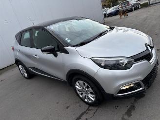 Auto incidentate Renault Captur  2013/8