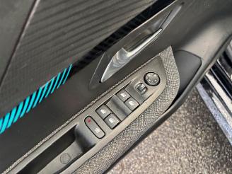 Peugeot 208 STYLE picture 9