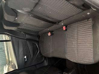 Peugeot 208 STYLE picture 7