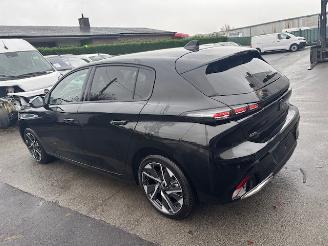 damaged passenger cars Peugeot 308  2025/6