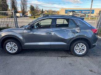 Volkswagen T-Roc  picture 5