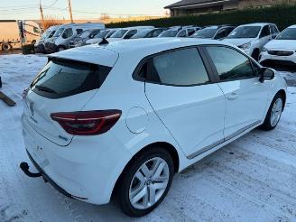 Avarii autoturisme Renault Clio E TECH HYBRID 2022/1