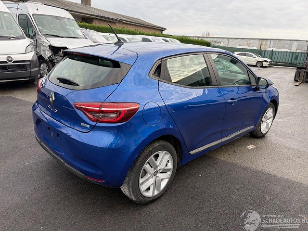 Renault Clio ETECH HYBRID