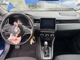 Renault Clio ETECH HYBRID picture 6