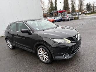 uszkodzony samochody osobowe Nissan Qashqai  2016/9