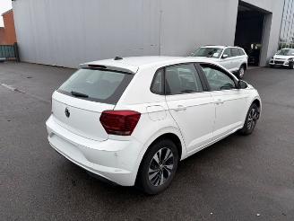 Schadeauto Volkswagen Polo  2020/8