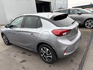 Damaged car Opel Corsa  2020/8