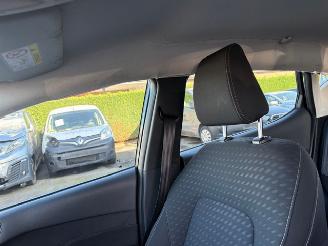 Ford Fiesta  picture 9