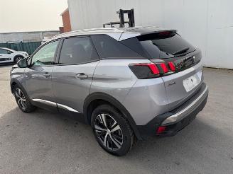 Coche accidentado Peugeot 3008 AUTOMAAT 2019/12