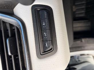 Renault Clio LIMITED picture 10