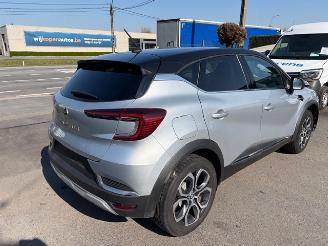 skadebil auto Renault Captur  2022/4