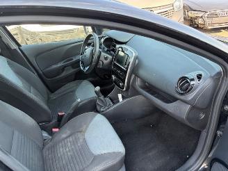 Renault Clio  picture 3