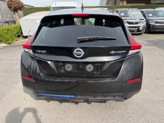 uszkodzony samochody osobowe Nissan Leaf 62kwh 2021/2