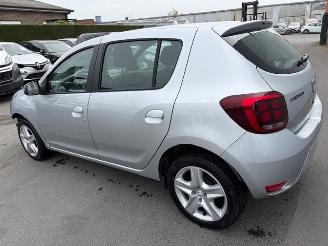 Dacia Sandero  picture 3