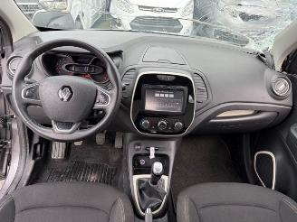 Renault Captur  picture 8