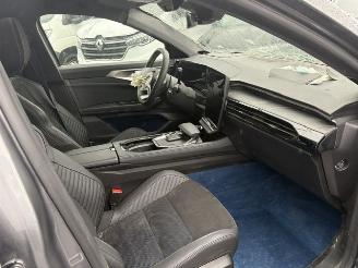 Renault  RAFALE ETECH PLUGIN HYBRID 4 CONTROL ALPINE 4X4 picture 9